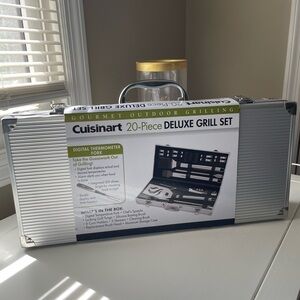 Cuisinart 20-Piece Deluxe Grill Set Stainless Steel BBQ Tools w/ Aluminum Case